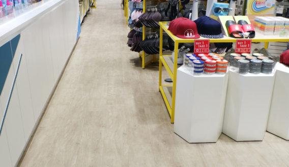PENSHOPPE - SM Manila (NOP 4701)